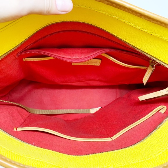 Dooney & Bourke | Cynthia Pebbled Yellow Leather Tote - Picture 10 of 13